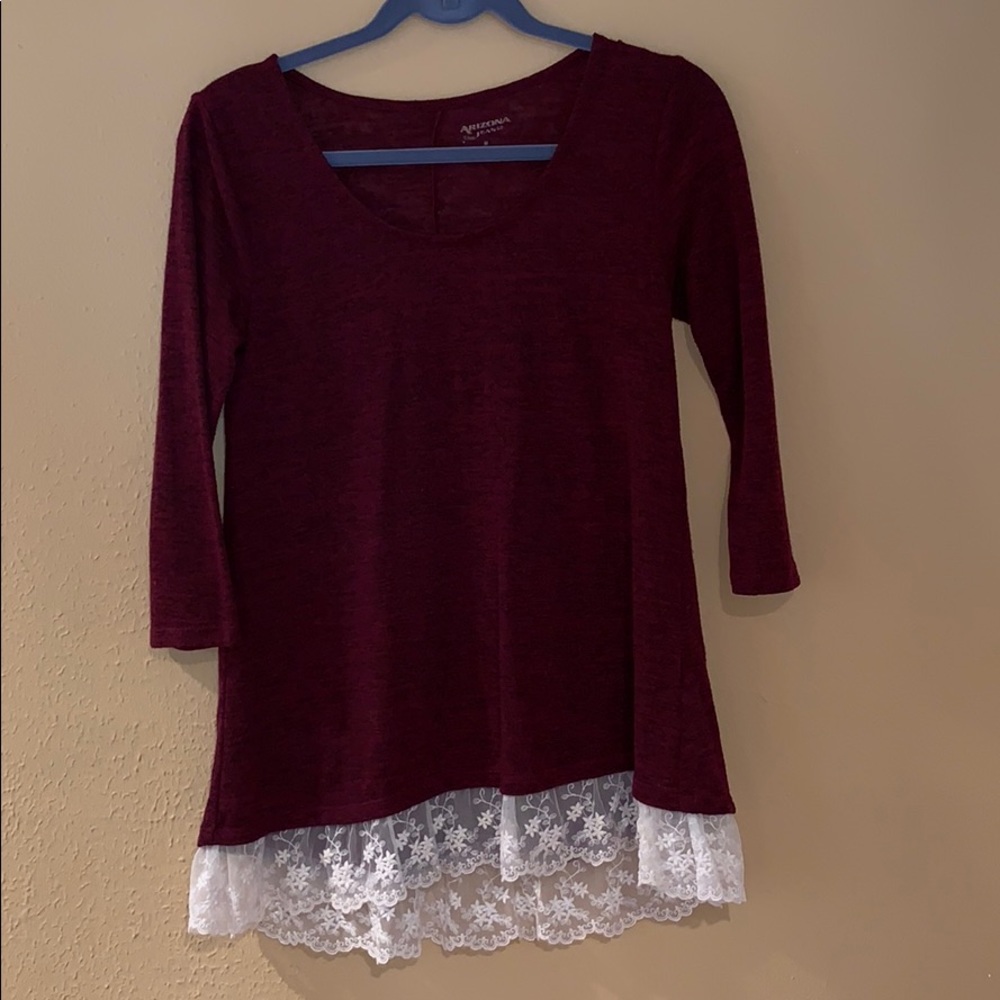 Maroon sweater with lace bottom